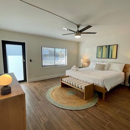 Melbourne Beach Resort Bagian luar foto