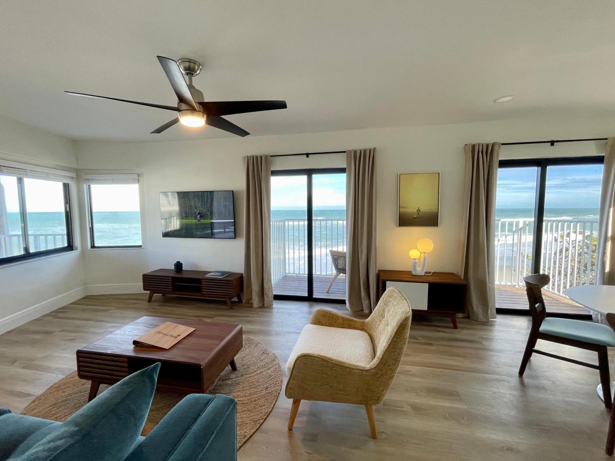 Melbourne Beach Resort Bagian luar foto
