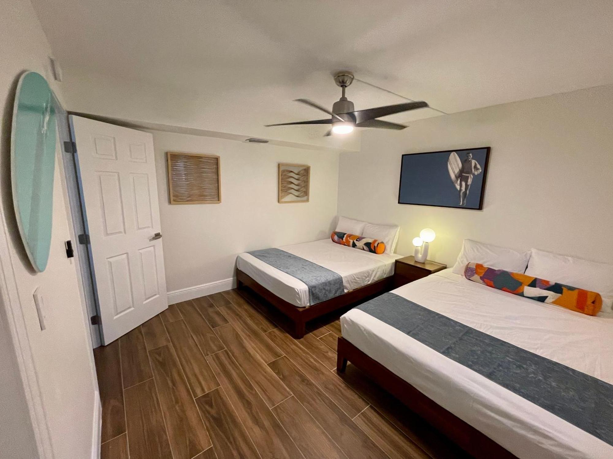 Melbourne Beach Resort Bagian luar foto